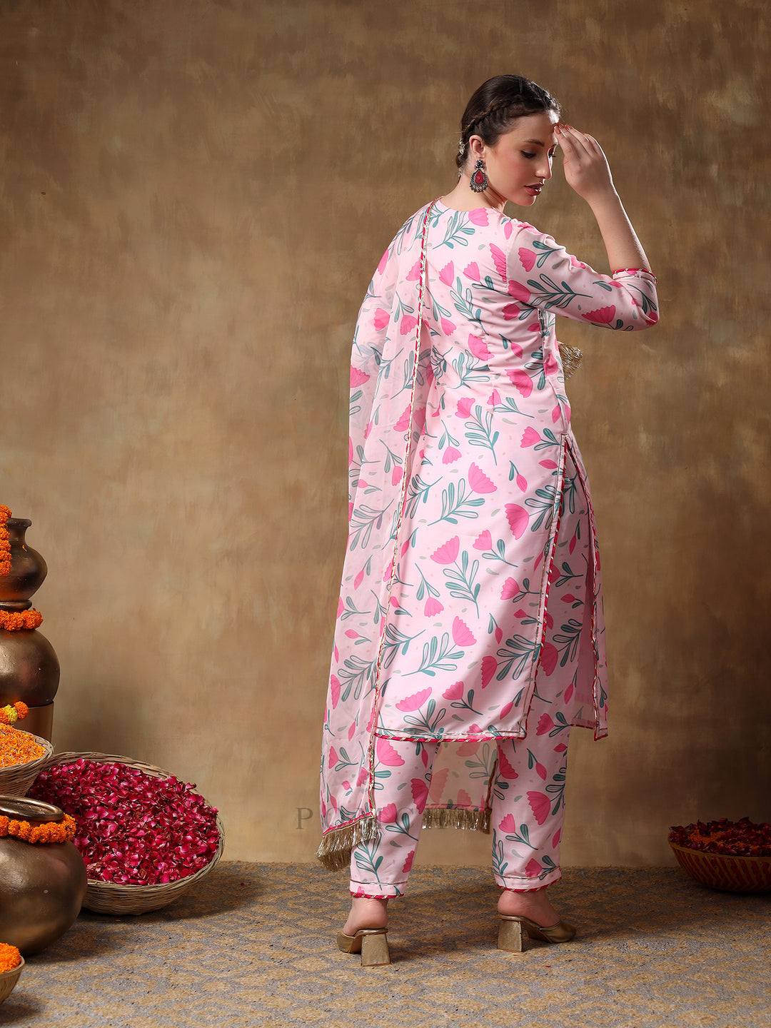 MERAKI AAMIRA PINK FLORAL MUSLIN KURTA SET WITH ORGANZA DUPATTA