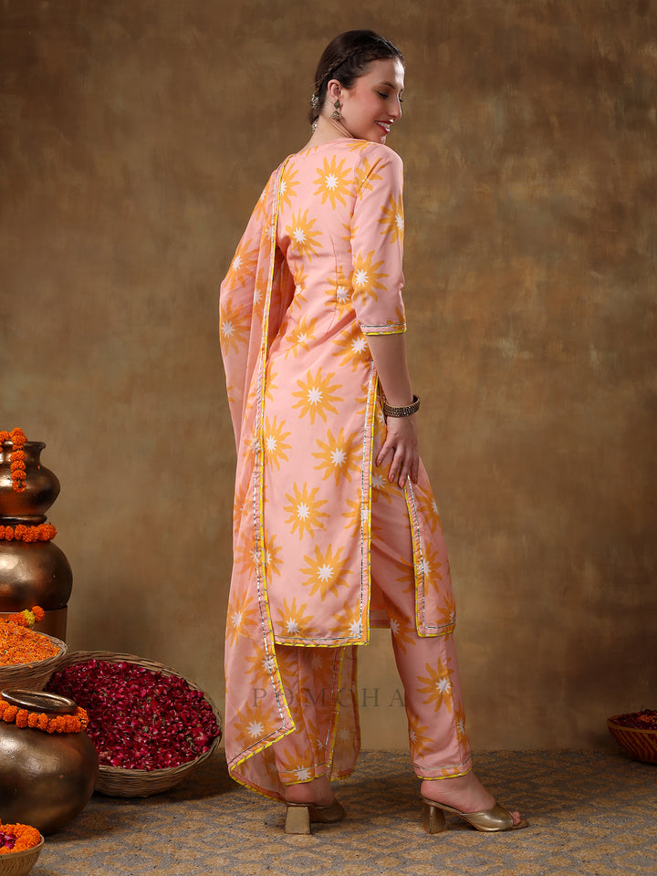 MERAKI NAILA PEACH MUSLIN  PRINTED KURTA SET WITH ORGANZA DUPATTA