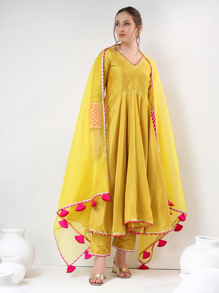 SADABHAR YELLOW COTTON SILK GOTTA WORK ANARKALI SET