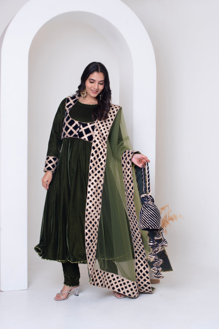 GHAZAL GREEN VELVET GOTA PATTI ANARKALI SET WITH VELVET VEST AND SOFT NET DUPATTA