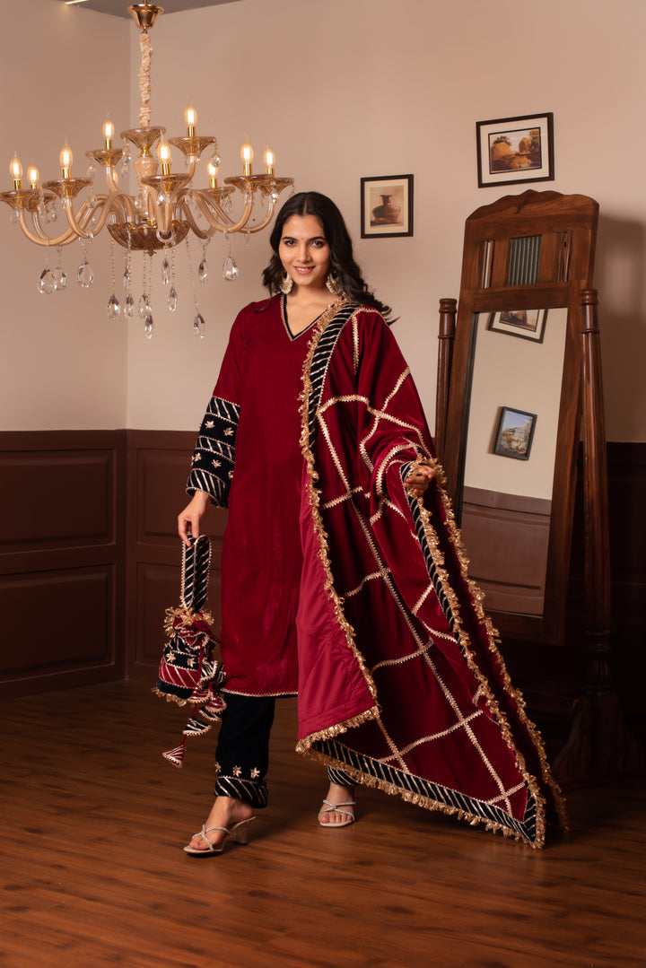 GHAZAL MAROON VELVET GOTA PATTI SUIT SET WITH VELVET DUPATTA