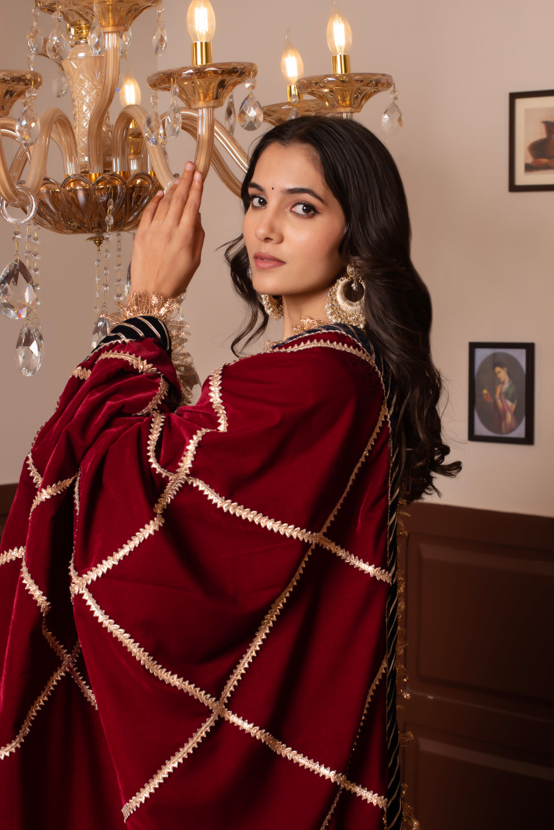 GHAZAL MAROON VELVET GOTA PATTI SUIT SET WITH VELVET DUPATTA