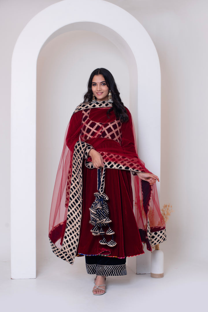 GHAZAL MAROON VELVET GOTA PATTI ANARKALI SET WITH VELVET VEST AND SOFT NET DUPATTA