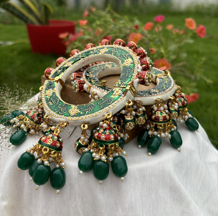 JADAU KUNDAN BANGLES WITH LATKAN