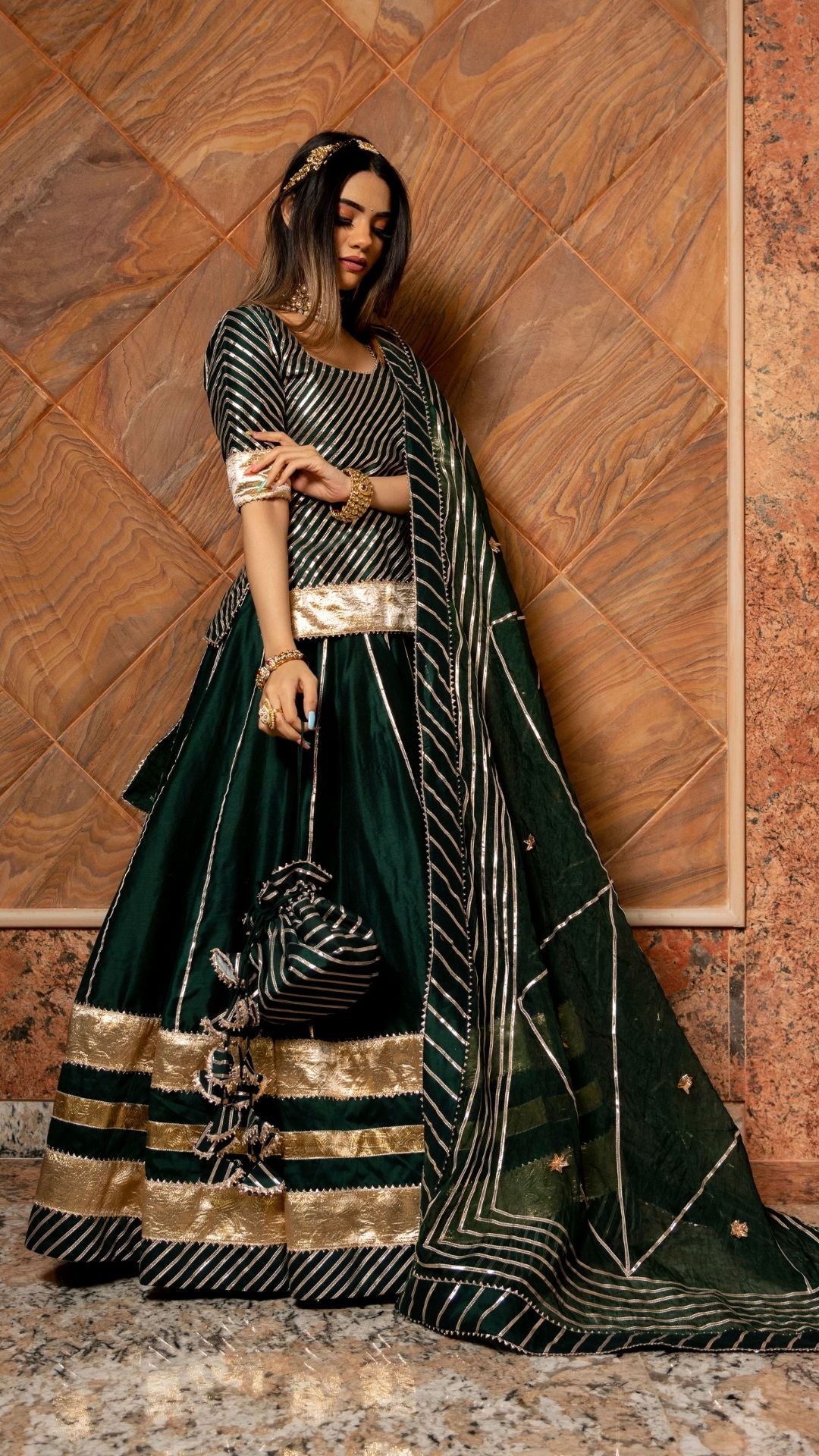 Meera Banarasi Lehenga – Pratibha Sarees