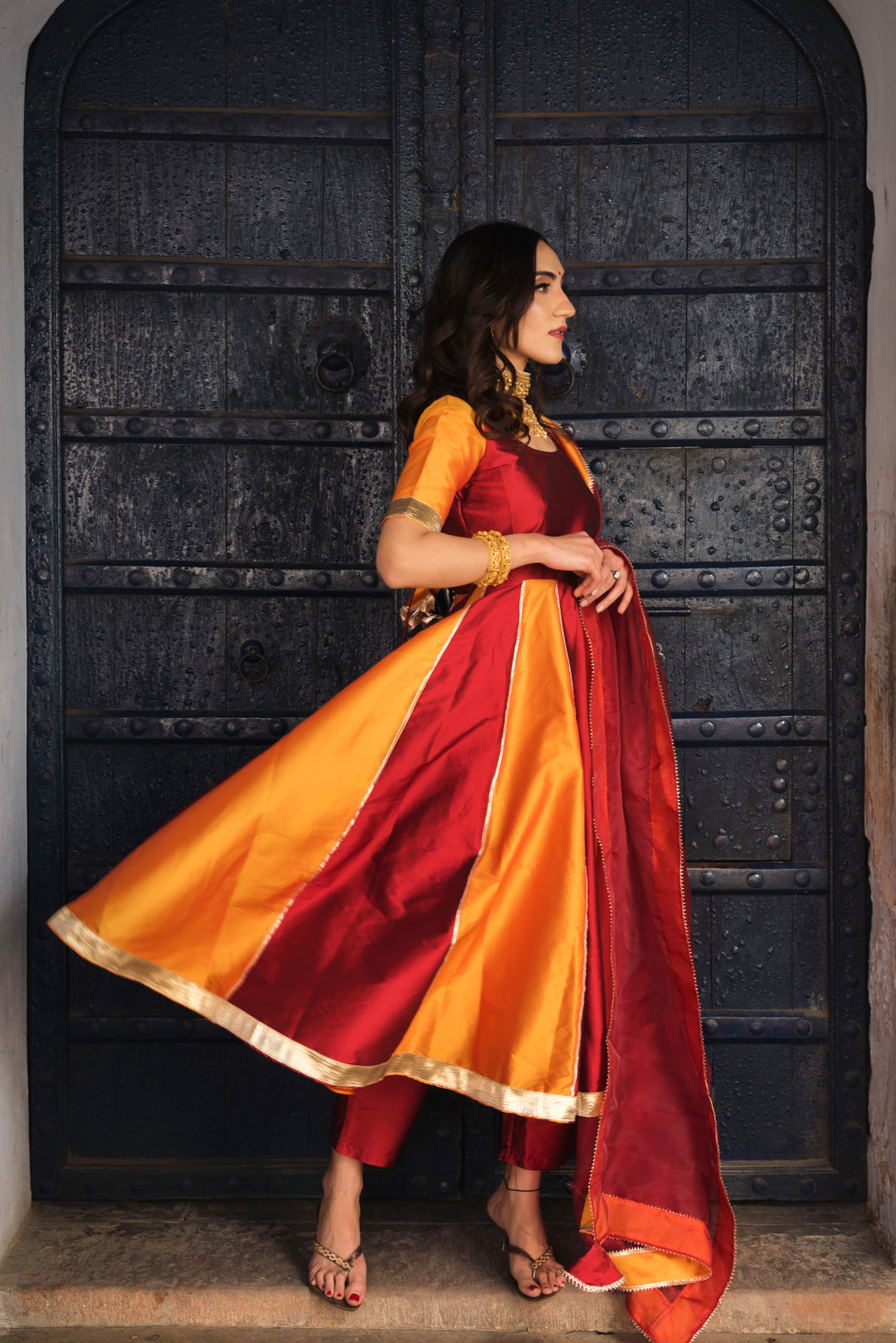 Double Shade Taffeta Anarkali Set - Pomcha Jaipur